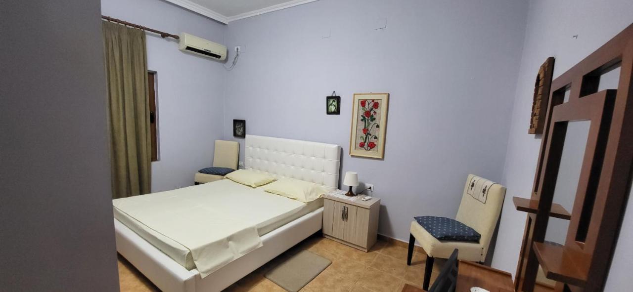Jon Rooms Химара Экстерьер фото